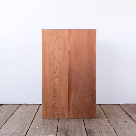 木の表情がやさしく息づく6部屋の小さなシェルフ /sa900