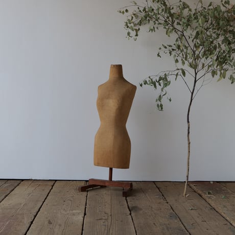 トルソー | STORES