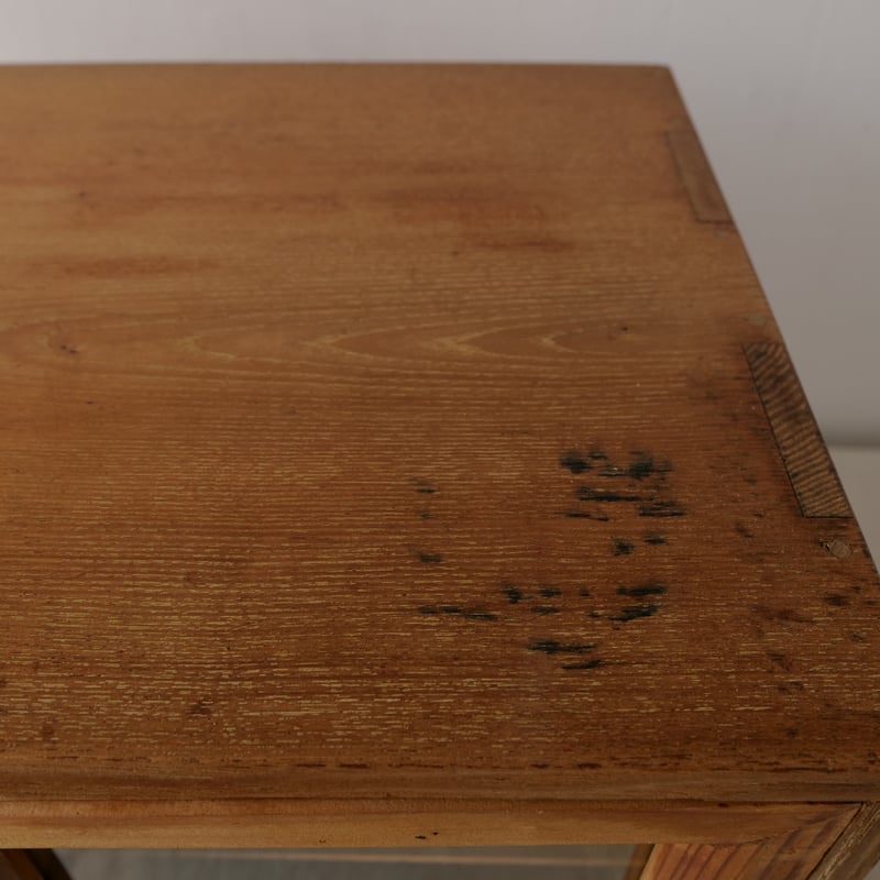 ガラス扉の四角い小さな収納棚/st.724 | SLOWHAND DEPARTMENT