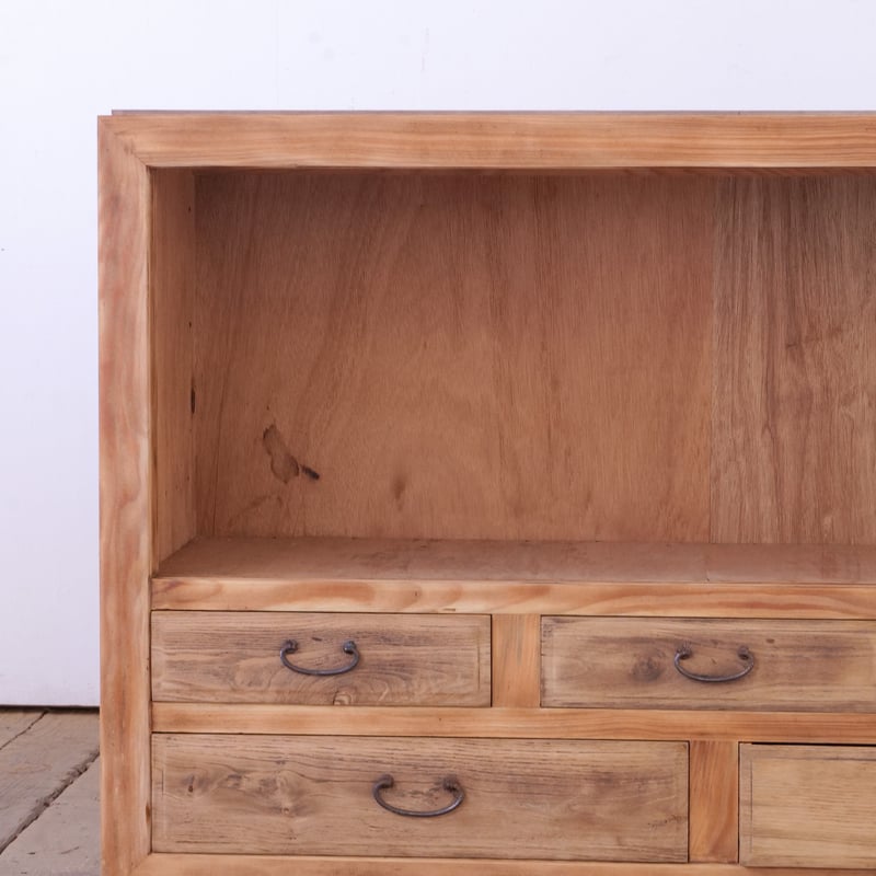 木製装飾キャビネット 扉付き 小引き出し 七抽斗 浮彫 彫刻 木製装飾キャビネット 扉付き 小引き出し 七抽斗 浮彫 彫刻