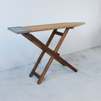 折りたためるアンティークアイロン台