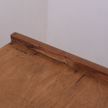 両端切り替え引き戸デザインに遊び心を感じる水屋/sa.988