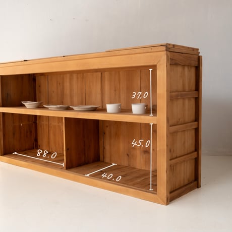 8枚のガラス引き戸を備えたワイドサイズの水屋棚/sa.1197'E