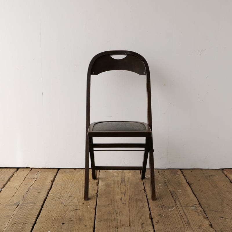 戦前から愛された秋田木工のフォールディングチェア /st.728