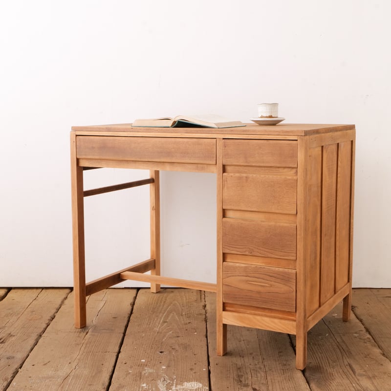 スッキリ・シンプルなデザインの木製片袖机/sa.890 | SLOWHAND DEPARTMENT