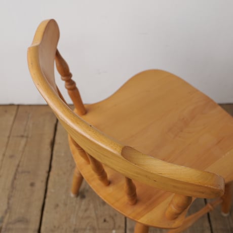 ナチュラルウッド・ろくろ加工のダイニングチェア/st.678