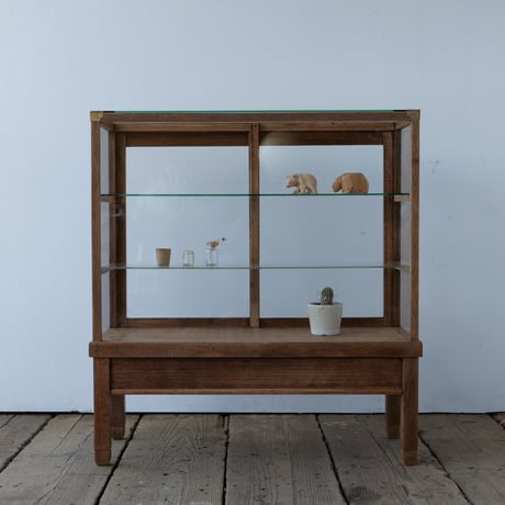 ガラスショーケース 真鍮角 木の脚 木枠 /全国配送◎ /店舗引取◎ /sc.381