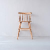 滑らかな木の表情がやさしい 丁寧な作りのギッズチェア/sa.1018