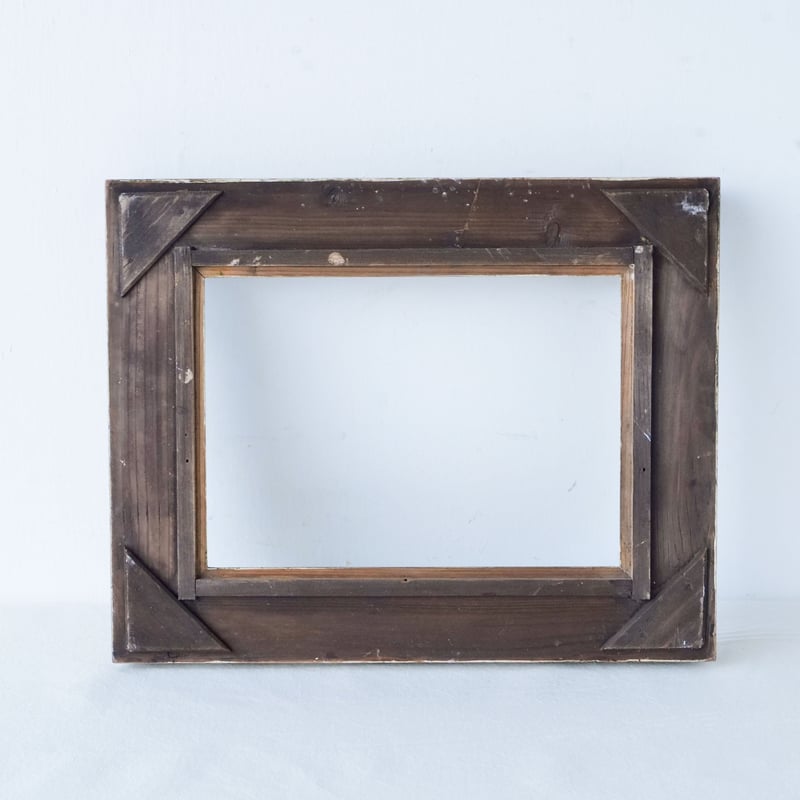 経年によるニュアンスカラーが奥深い古い額縁/st.862 | SLOWHAND