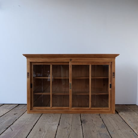 寄木細工モチーフが入った水屋 sd.028