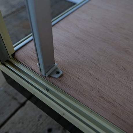 Iron frame 脚付きショーケース cream /全国配送可◎/ 店舗引取◎