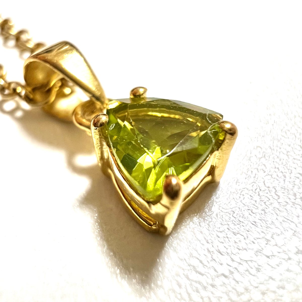 ★セール特選一連★ポジティブに♡太陽の石【約38cm◇ペリドットさざれ連】❤️ ☆特選一連☆ポジティブに♡太陽の石【約39cm◇ペリドットさざれ