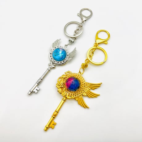 【願いを叶えるサポート！】魔法の鍵のオルゴナイトキーチャーム