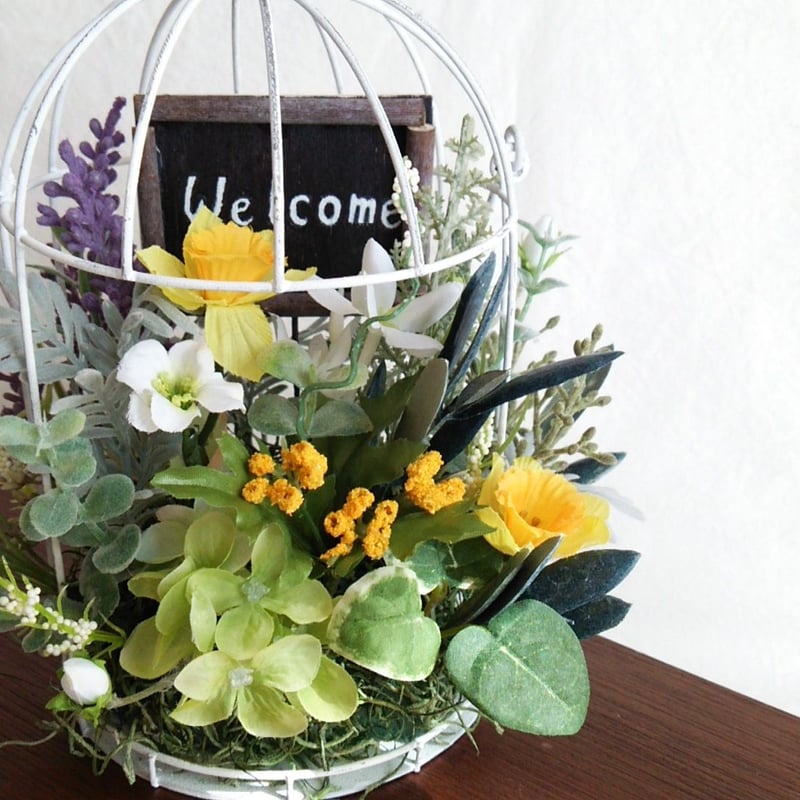 シャビーな鳥かごのナチュラルなアレンジメント /ガーデン | nonika