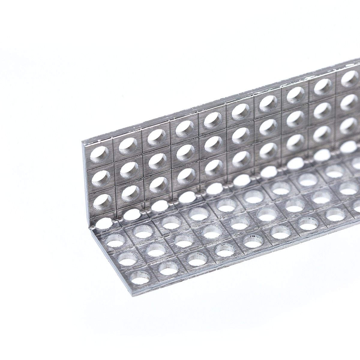 TB-RP0020】穴あきアルミL型アングル | コニシde学ぶ ～ロボット～