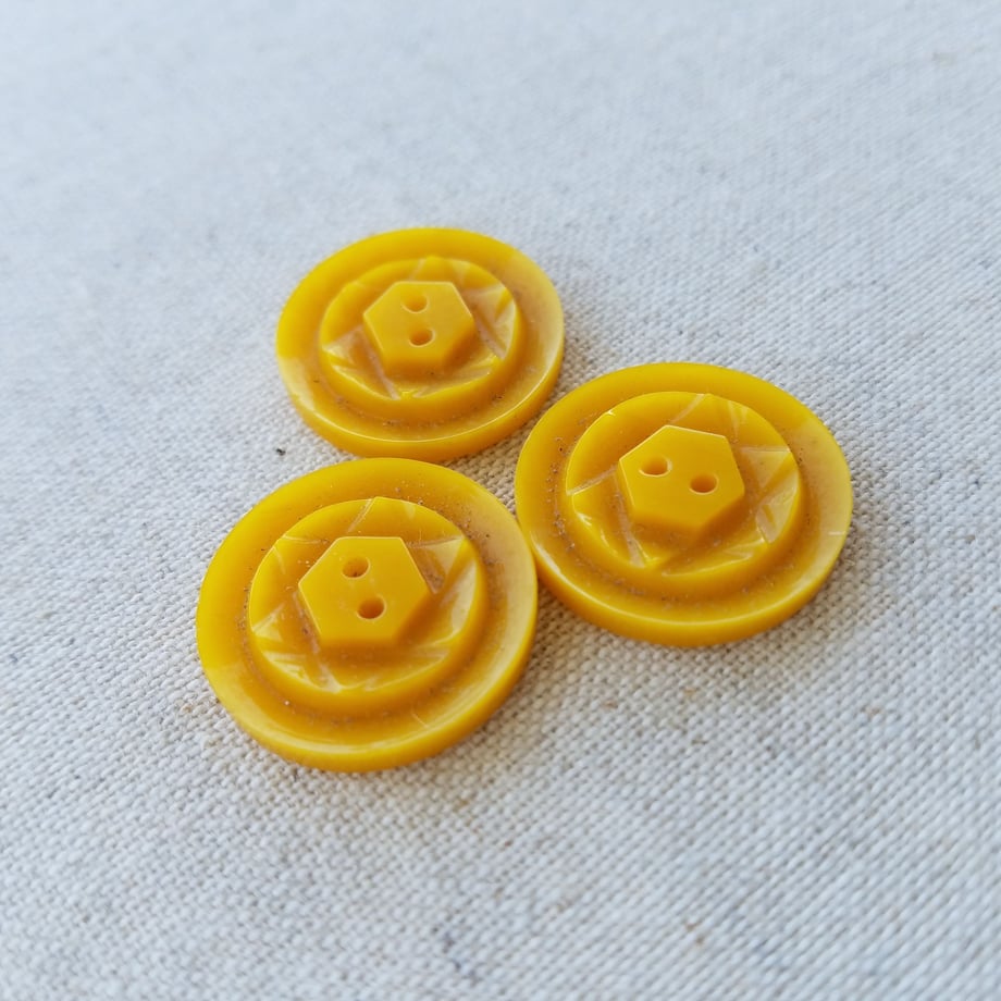 5ae530eb434c7252f7000116