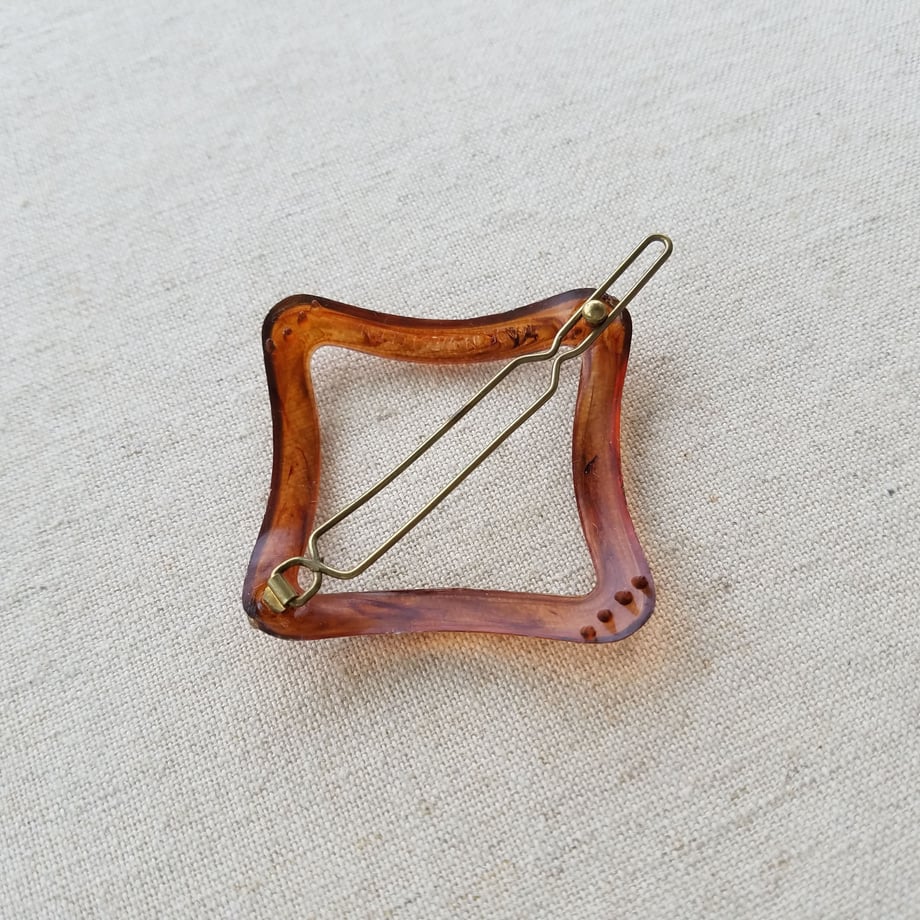 5cd6586e4da85253d5a8d6d9