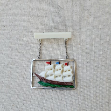 ブローチ・04-307-d