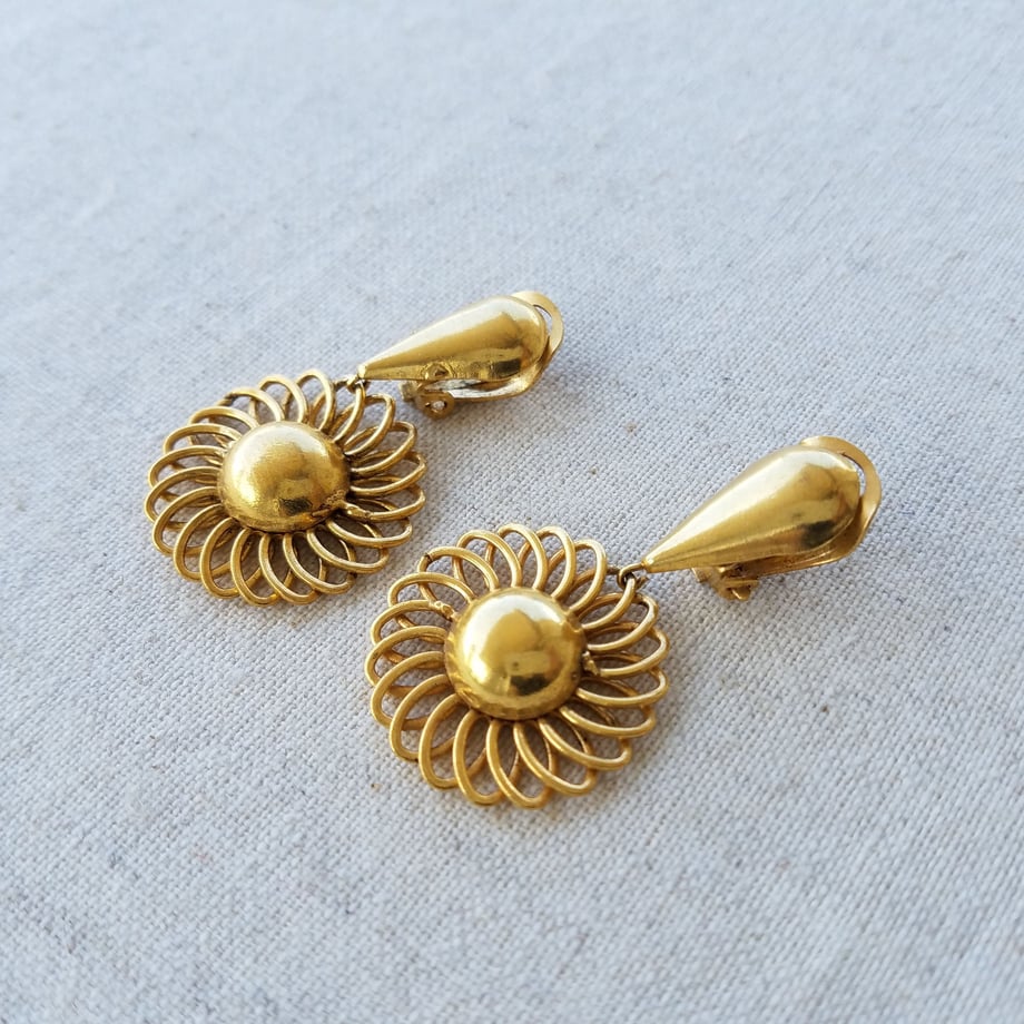 5b39bb37ef843f148b00075c