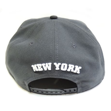 NEW ERA STATEN ISLAND SCRIPT SNAPBACK CAP GREY