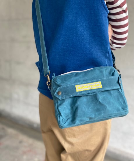 【フラップ部分をリニューアル！】ロングショットポシェット -スモーキーブルー-
