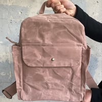 【お待たせしましたMサイズ完成！】レボリューションリュックサックM -アシュリーピンク-