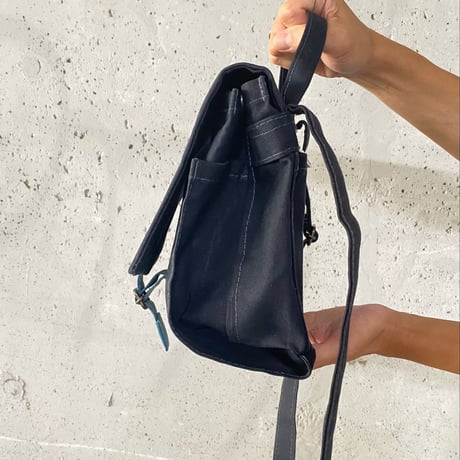 【やっぱりかわいい！】ウィリアムソンサッチェルバッグ  -ブラック/スモーキーブルー-