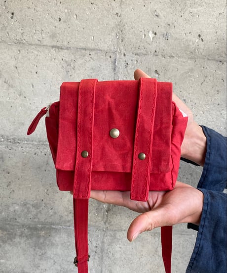 【絶対必需なちびっこ登場！】ロットレンダーミニミニポシェット -コメットレッド-