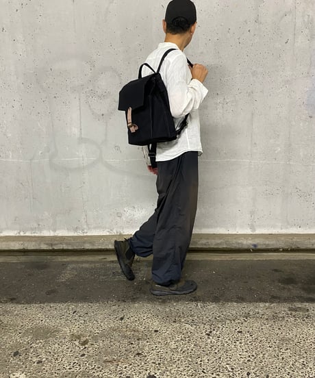 【ストラップの幅が4cmに！】ウィリアムソンリュックサック  -ブラック/アシュリーピンク-