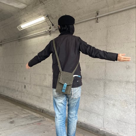 【ウィリアムソンシリーズに新しい仲間が！】ウィリアムソンポシェット -カーキ/スモーキーブルー-