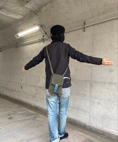 【ウィリアムソンシリーズに新しい仲間が！】ウィリアムソンポシェット -カーキ/スモーキーブルー-