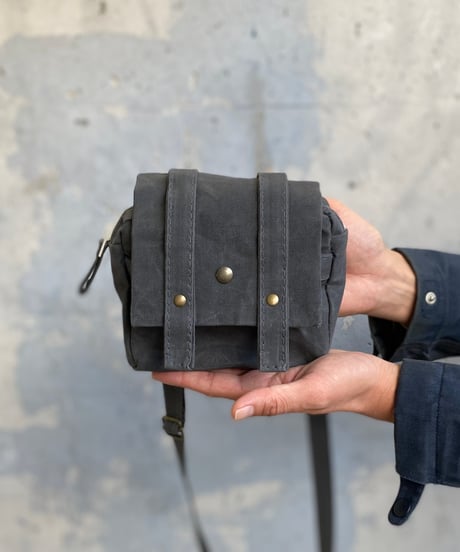 【絶対必需なちびっこ登場！】ロットレンダーミニミニポシェット -エレファントグレー-