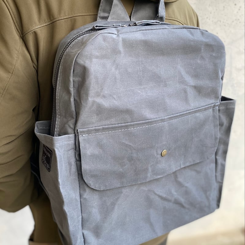 大きいサイズできました！】レボリューションリュックサックL