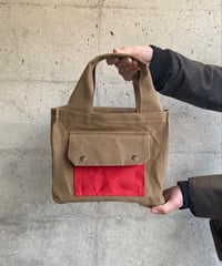 【存在感溢れるお手軽カクカクトート！】アッティマッティワッティーバッグType2  -ベージュ/コメットレッド-