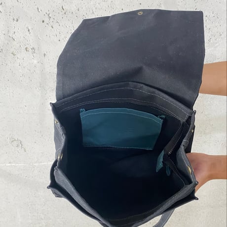 【やっぱりかわいい！】ウィリアムソンサッチェルバッグ  -ブラック/スモーキーブルー-