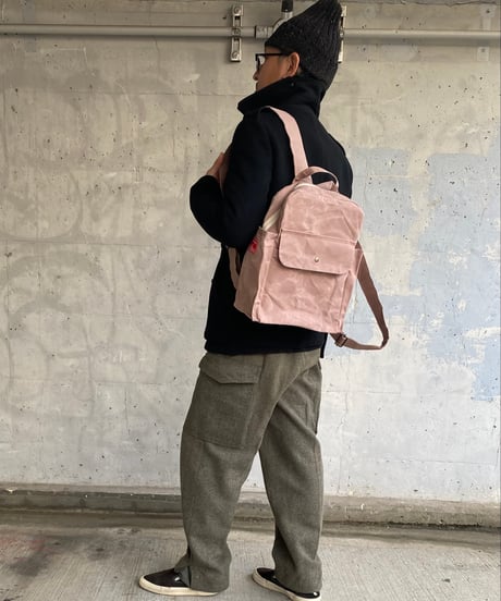【お待たせしましたMサイズ完成！】レボリューションリュックサックM -アシュリーピンク-