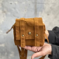 【絶対必需なちびっこ登場！】ロットレンダーミニミニポシェット -マサラブラウン-