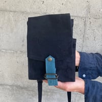 【ウィリアムソンシリーズに新しい仲間が！】ウィリアムソンポシェット -ブラック/スモーキーブルー-