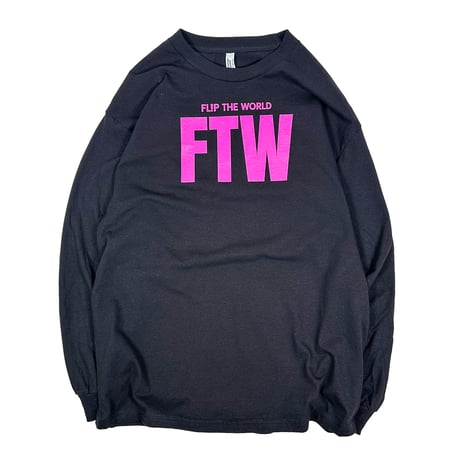L/S Flip The World TEE