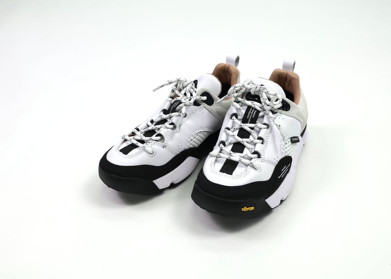 Flower MOUNTAIN / BACK COUNTRY / Jet white | Dyna