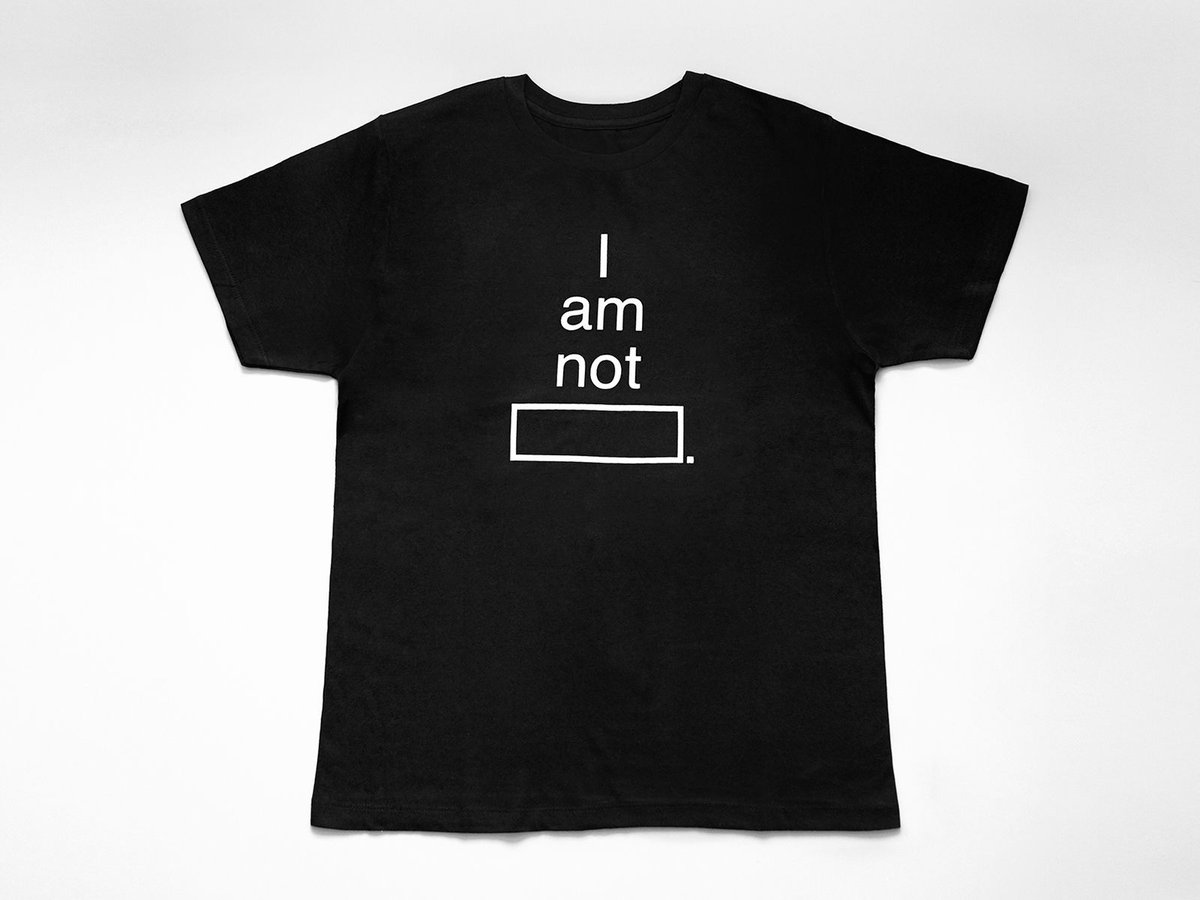 I am not ______.” T-shirt 黒／白 | noboruok