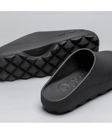 【PPACO（パコ）】LUX-1(AIR STUDDED SOLE®)　-BLACK/BLACK