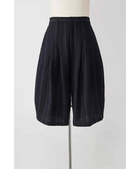【SHINYAKOZUKA（シンヤコヅカ）】BAGGY SHORTS　− PINSTRIPE