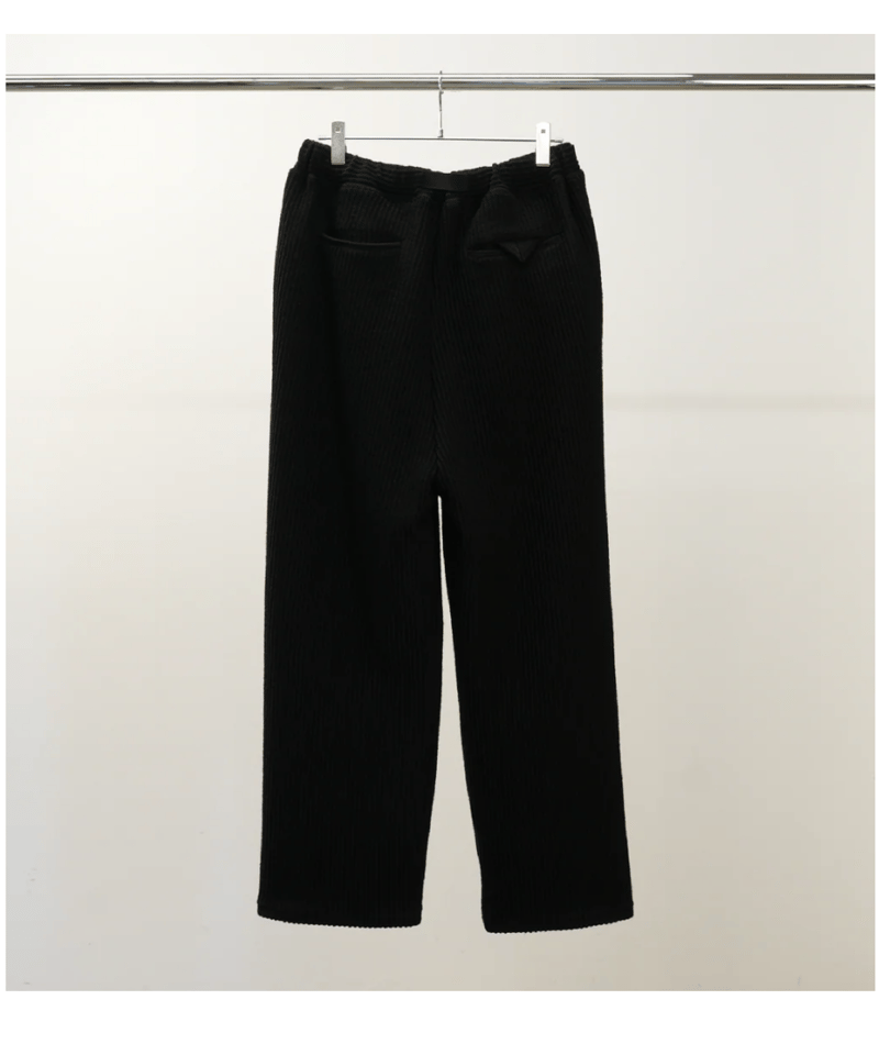 ANCELLM（アンセルム）】WOOLCORD BELTLESS SLACKS -BLACK