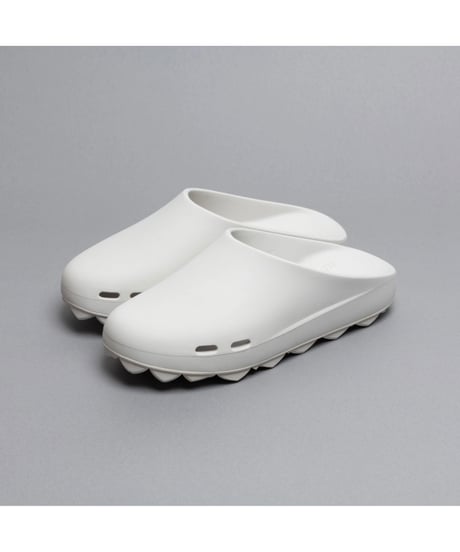 【PPACO（パコ）】LUX-1(AIR STUDDED SOLE®)　-OFF WHITE / OFF WHITE