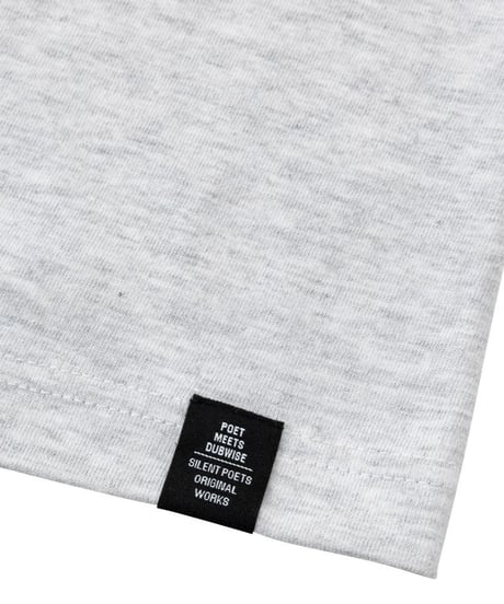 【POET MEETS DUBWISE（ポエトミーツダブワイズ） 】CANADIAN ROCKIES T-Shirt　−ASHGREY