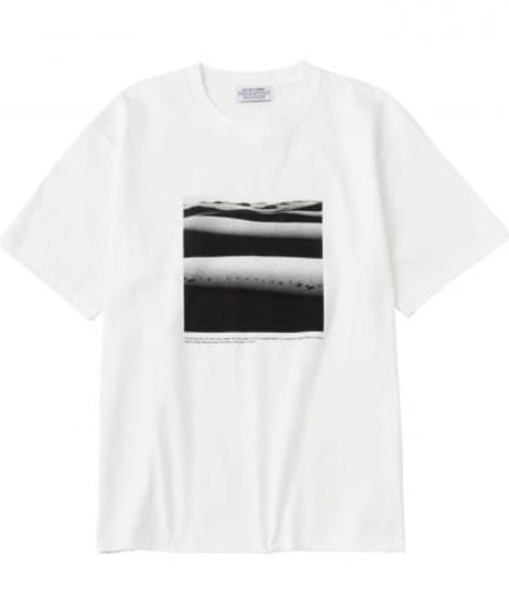 【POET MEETS DUBWISE（ポエトミーツダブワイズ） 】WHITE SANDS T-shirt -WHITE