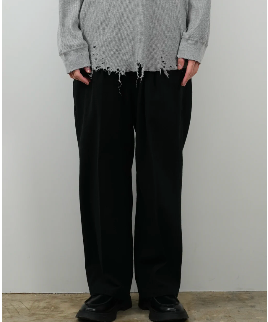 パンツ ANCELLM CUT OFF SLIT TUCK SLACKS BLACK 3 TUCK SWEAT PANTS(BLACK) – ANCELLM