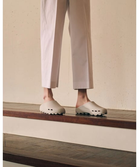 【PPACO（パコ）】LUX-1(AIR STUDDED SOLE®)　-OFF WHITE / OFF WHITE