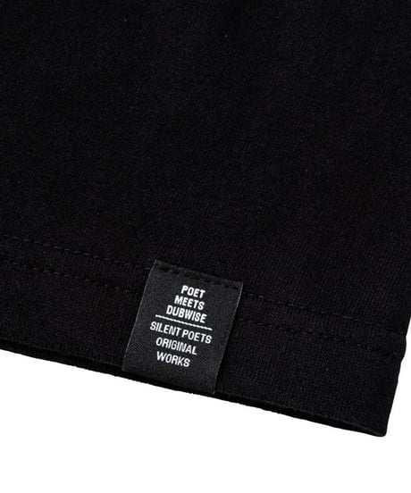 【POET MEETS DUBWISE（ポエトミーツダブワイズ） 】WHITE SANDS T-shirt -BLACK